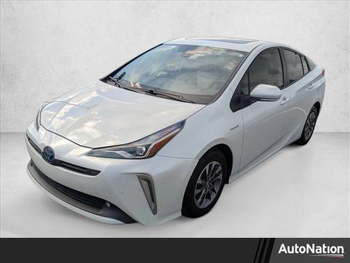 2022 Toyota Prius XLE