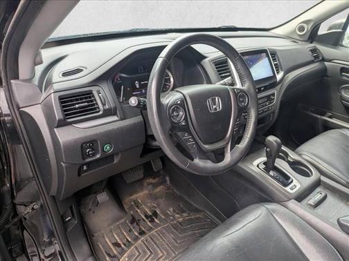 Crystal Black Pearl 2017 Honda Pilot EX-L