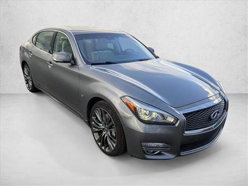 2018 INFINITI Q70L 3.7 LUXE
