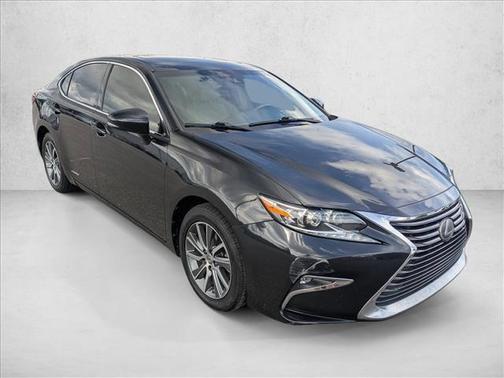 2017 Lexus ES 300h Base