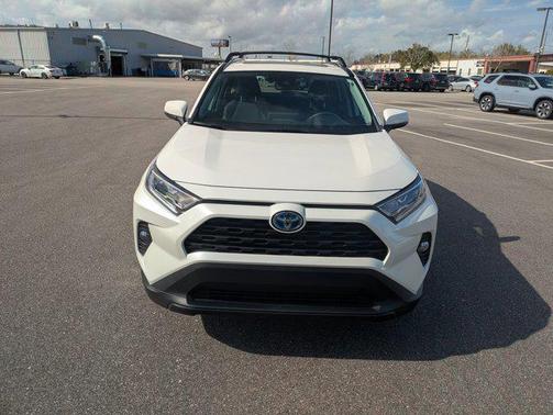 2021 Toyota RAV4 Hybrid XLE Premium