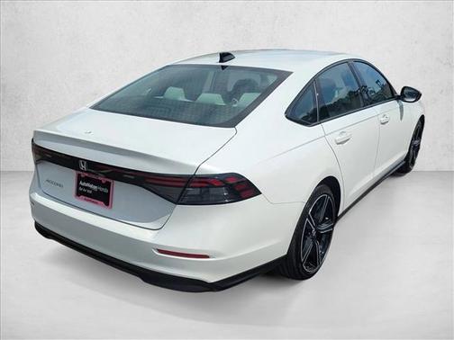 Platinum White Pearl 2026 Honda Accord SE