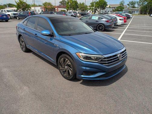 2019 Volkswagen Jetta 1.4T SEL Premium