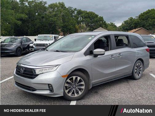 Lunar Silver Metallic 2022 Honda Odyssey EX-L