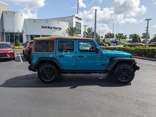 2020 Jeep Wrangler Unlimited Willys 4X4