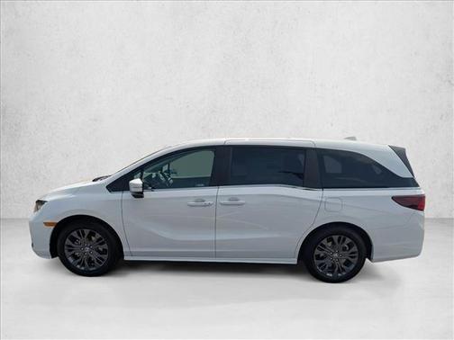 Platinum White Pearl 2026 Honda Odyssey Touring