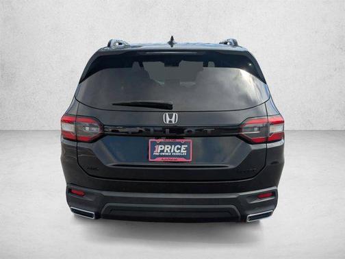 Crystal Black Pearl 2023 Honda Pilot AWD Sport