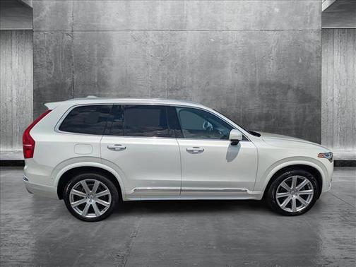 2019 Volvo XC90 T6 Inscription