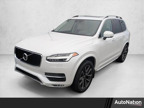 2018 Volvo XC90 T5 Momentum