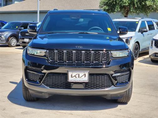 2024 Jeep Grand Cherokee Laredo