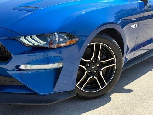 Lightning Blue Metallic 2018 Ford Mustang GT