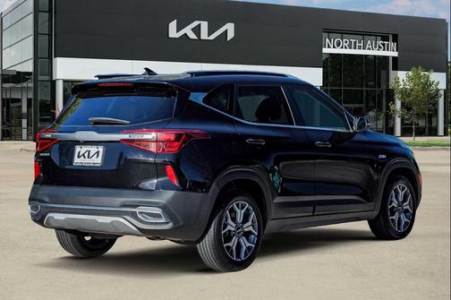 2022 Kia Seltos EX