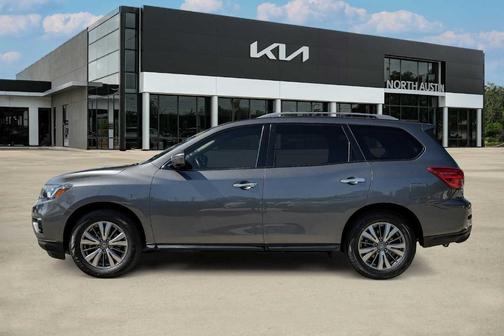 2019 Nissan Pathfinder SV