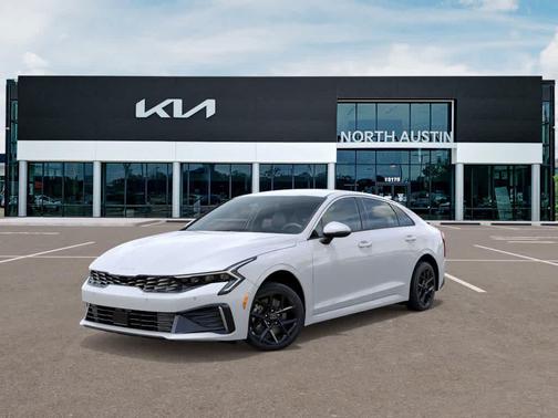 2026 Kia K5 LXS
