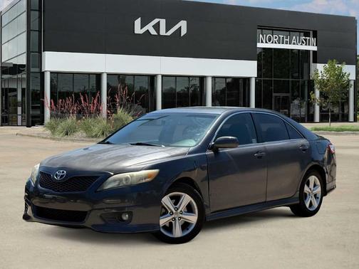 Magnetic Gray Metallic 2010 Toyota Camry SE