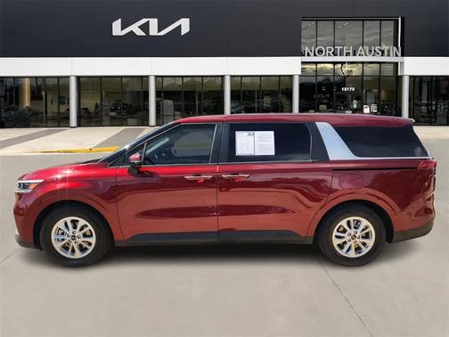 2022 Kia Carnival LXS