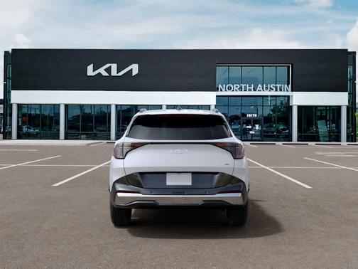 Snow White Pearl 2026 Kia Sportage Hybrid SX-Prestige
