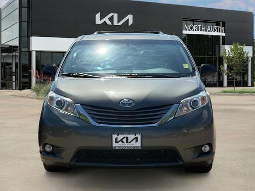 Cypress Pearl 2012 Toyota Sienna XLE
