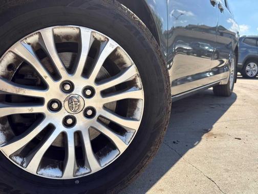 Cypress Pearl 2012 Toyota Sienna XLE