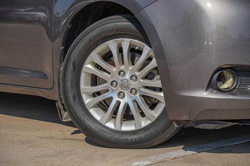 2013 Toyota Sienna XLE