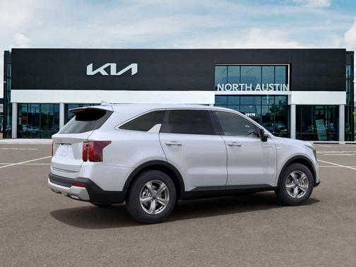 Glacial White Pearl 2026 Kia Sorento LX