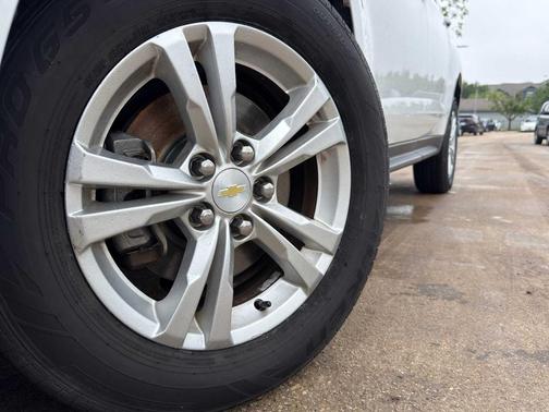 Summit White 2015 Chevrolet Equinox 1LT