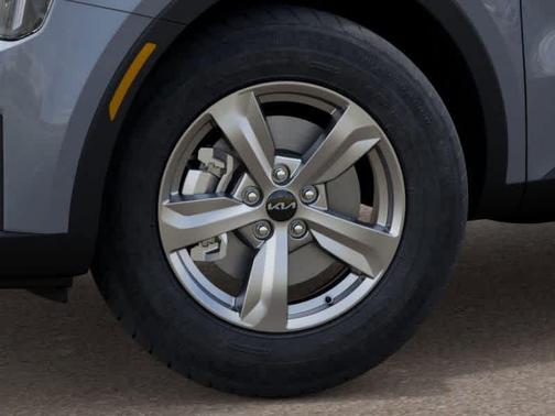2025 Kia Sorento LX