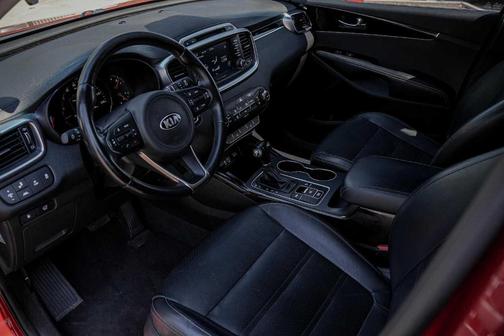 2018 Kia Sorento EX