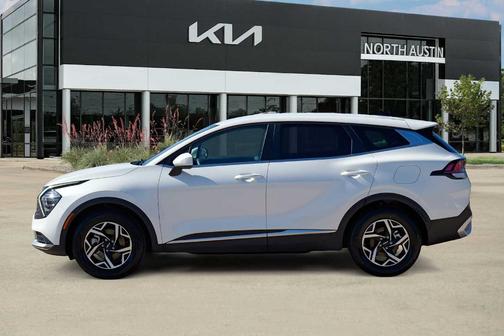 2024 Kia Sportage LX
