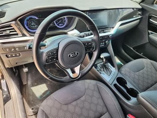 2020 Kia Niro Plug-In Hybrid LXS