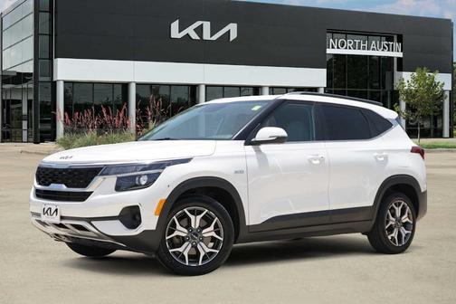 Snow White Pearl 2022 Kia Seltos EX