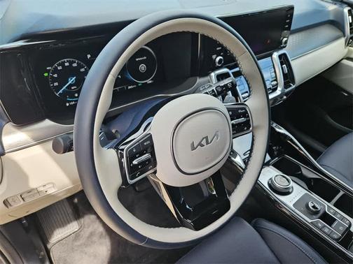 2023 Kia Sorento Plug-In Hybrid SX Prestige
