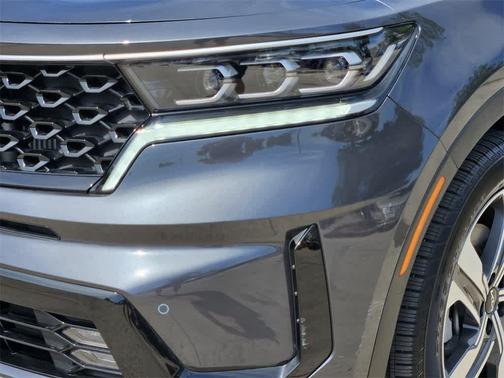 2023 Kia Sorento Plug-In Hybrid SX Prestige