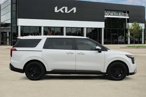 Snow White Pearl 2025 Kia Carnival LXS