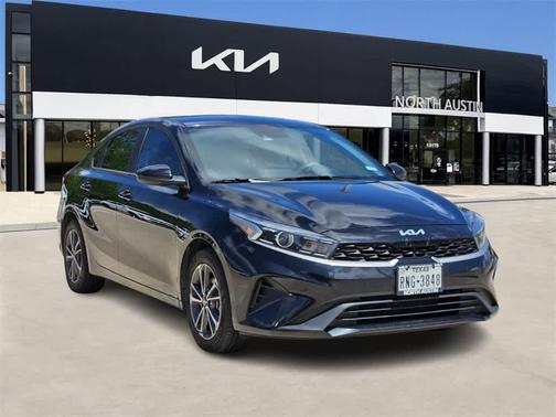 2022 Kia Forte LXS