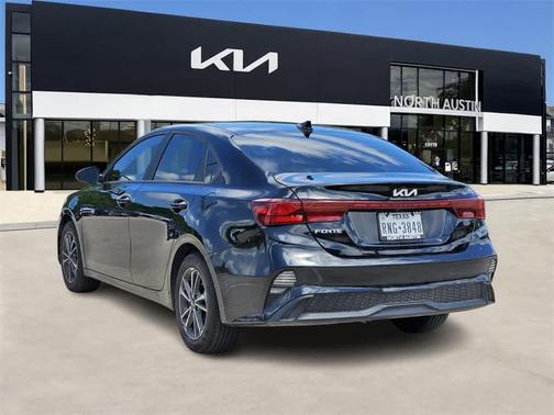 2022 Kia Forte LXS