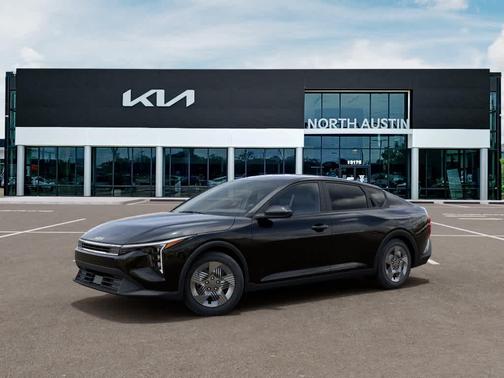 Black 2026 Kia K4 LX