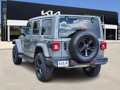 2021 Jeep Wrangler Unlimited Sahara Altitude