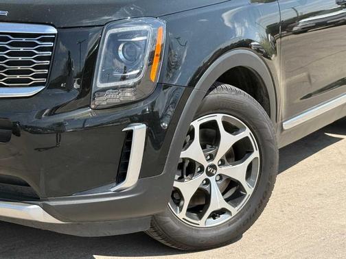 Ebony Black 2020 Kia Telluride EX