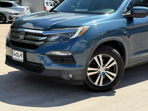 Blue 2017 Honda Pilot EX-L