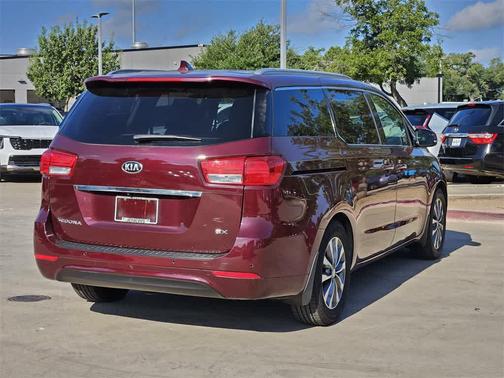2016 Kia Sedona SX