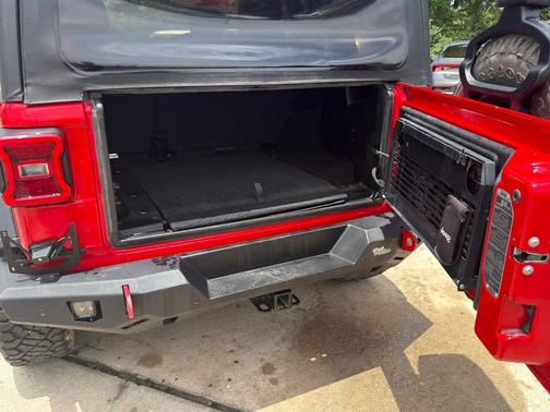 Firecracker Red Clearcoat 2020 Jeep Wrangler Unlimited Willys