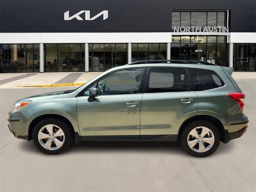 2014 Subaru Forester 2.5i Touring
