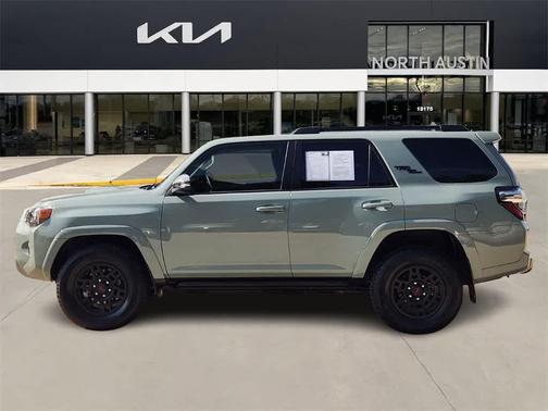 2022 Toyota 4Runner TRD Off Road Premium