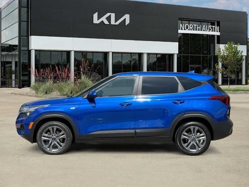 Neptune Blue 2023 Kia Seltos LX