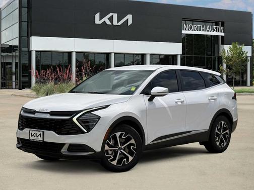 Glacial White Pearl 2025 Kia Sportage EX