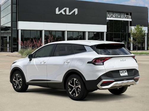 Glacial White Pearl 2025 Kia Sportage EX