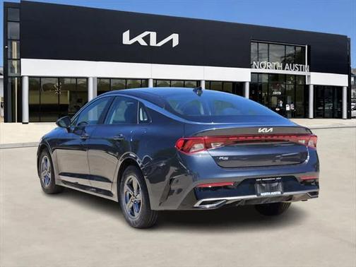 2022 Kia K5 LXS