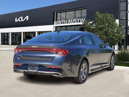 2022 Kia K5 LXS