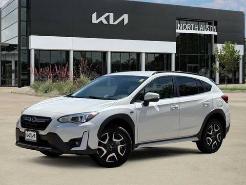 Sun Blaze Pearl 2024 Subaru Crosstrek Premium